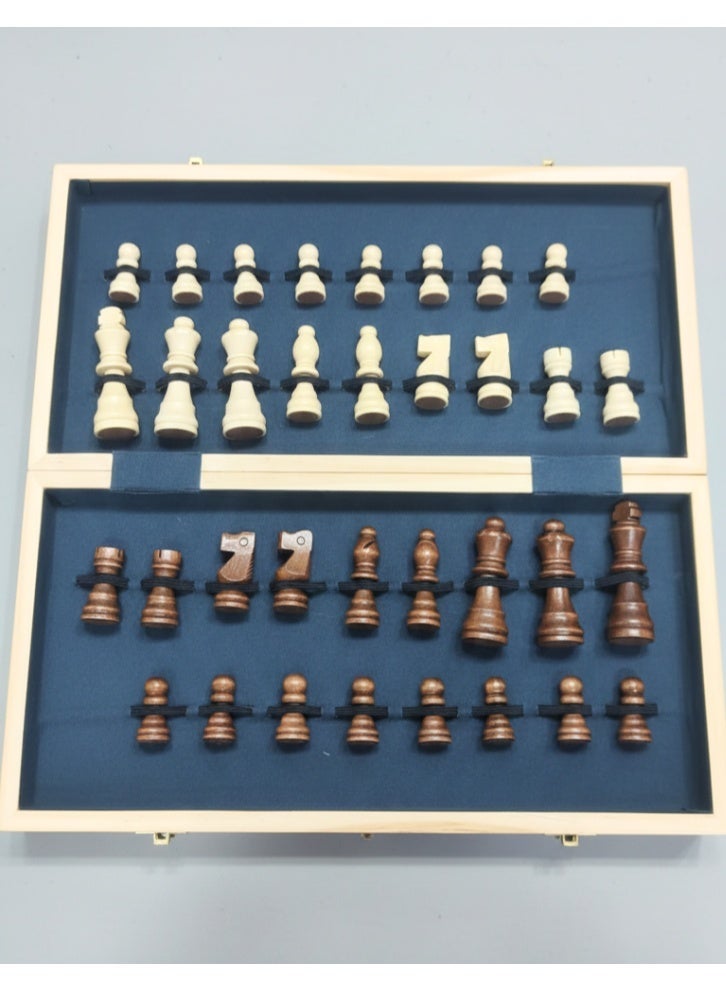 طقم رقعة شطرنج خشبية فاخرة مع قطع خشبية مصنوعة يدويًا - لعبة شطرنج كلاسيكية قابلة للطي - هدية مثالية للعيد - Image 4